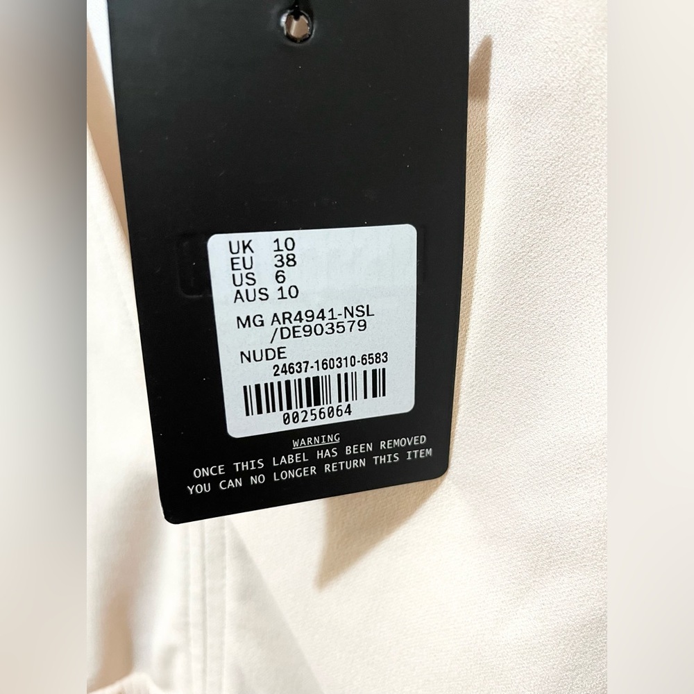 Misguided fringe dress. Nude size 6 US. New with tags. - Picture 4 of 7